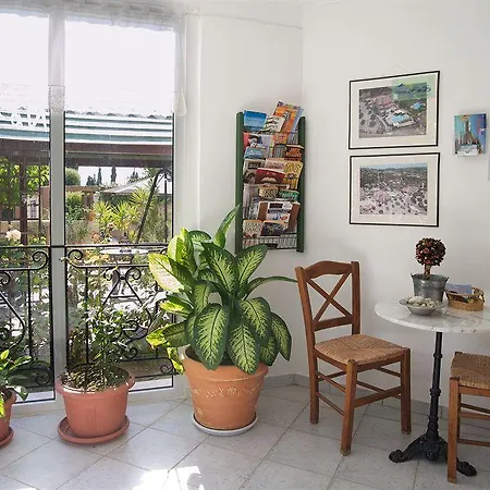 Manolia Apartman *