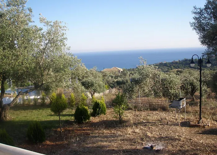 Manolia Appartement *