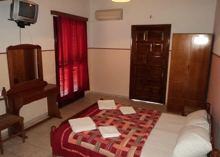 Manolia * Trapezaki (Kefalonia)