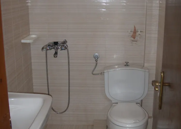 Manolia * Trapezaki (Kefalonia)