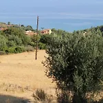 Apartament Manolia Trapezaki (Kefalonia)