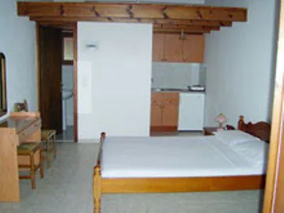 Manolia Trapezaki (Kefalonia)